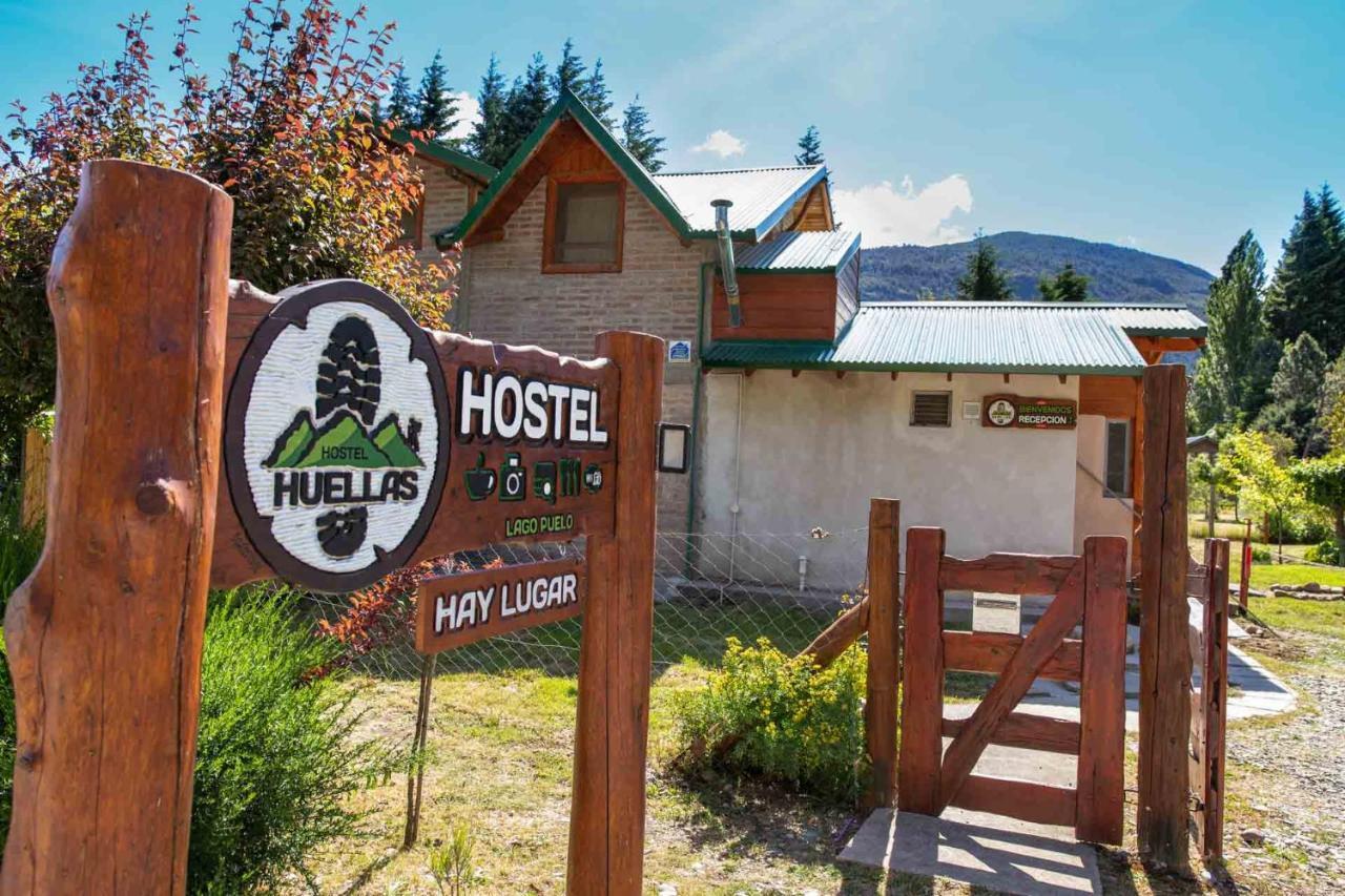 Huellas Hostel Lago Puelo Esterno foto