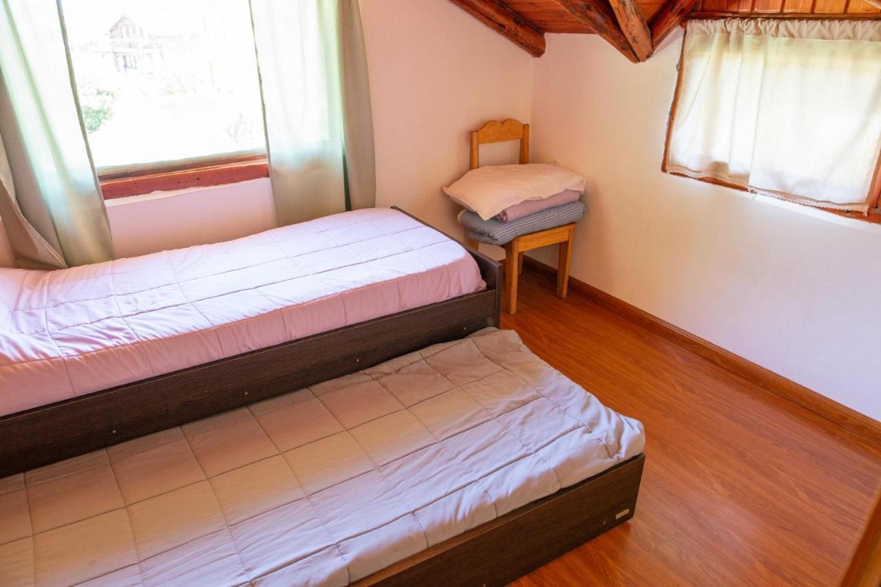 Huellas Hostel Lago Puelo Esterno foto
